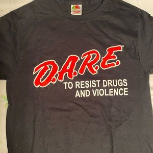 Like new DARE tee